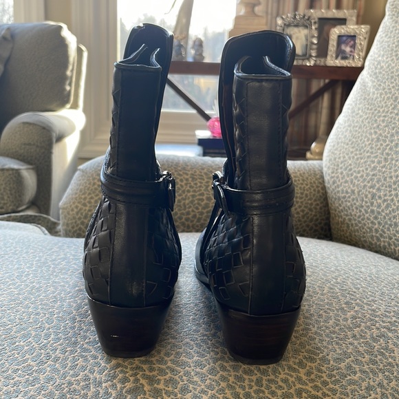 Joie Black Leather Jackson Boots 7.5 - Picture 10 of 11